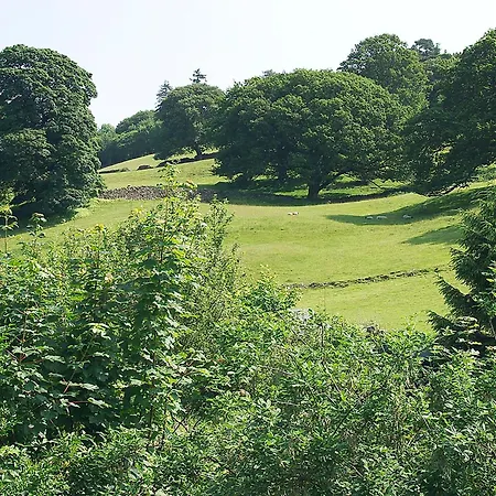 Howarth - * Troutbeck Bridge